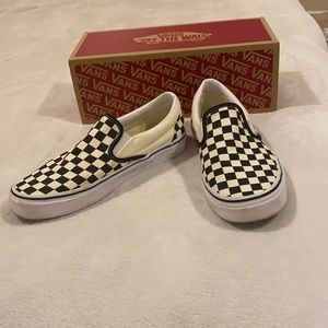Checkerboard Vans size 8.5 men size 10 in women